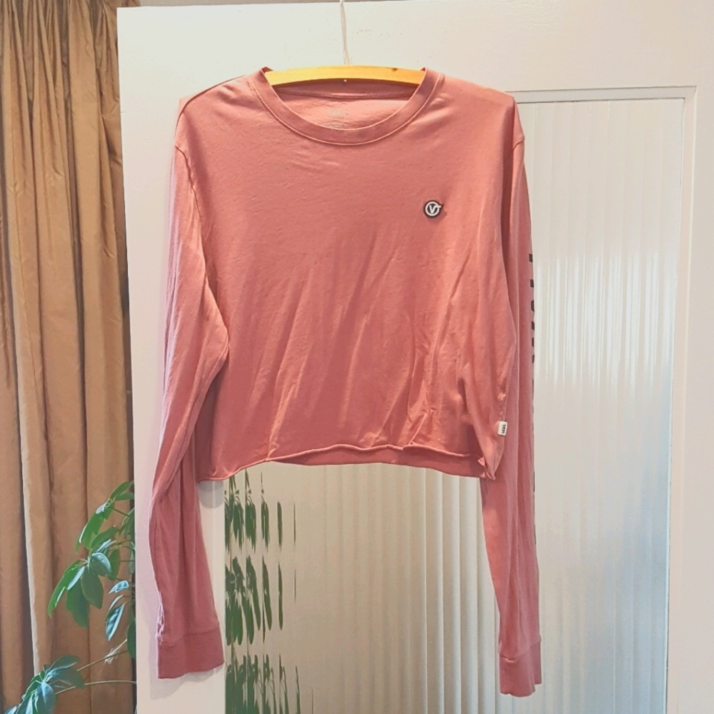 Van's crop top